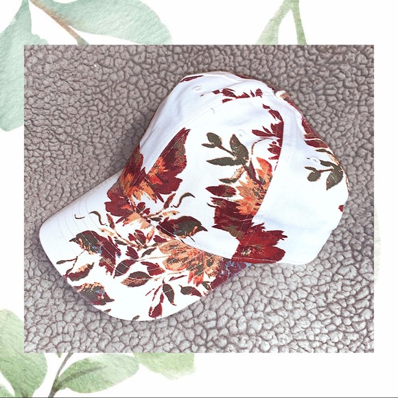 Accessories - Pretty Floral Adjustable Baseball Cap